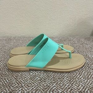 Crocs Women’s Tulum Thong Flip Flops Sz 6 Mint Green Sandals Casual Comfy